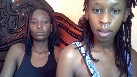 lutino_lovebirds online show from July 28, 2026, 11:17 am