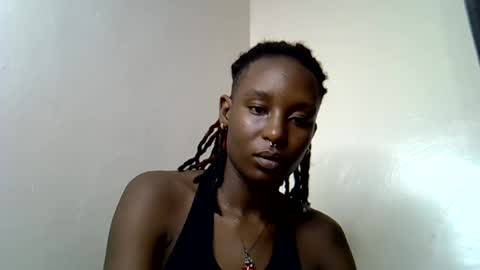 lutino_lovebirds online show from August 5, 2026, 4:32 pm