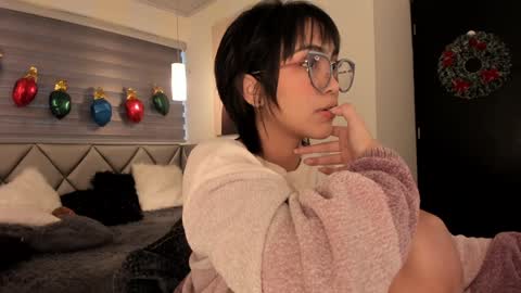Lu online show from December 22, 2024, 11:44 am