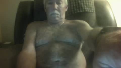 Snapshot of luv269er chatting on May 25, 2026, 5:24 am luv269er online show from May 25, 2026, 5:24 am