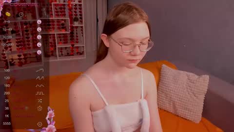 Snapshot of luv_tessa chatting on February 13, 2026, 1:23 am Tessa online show from February 13, 2026, 1:23 am