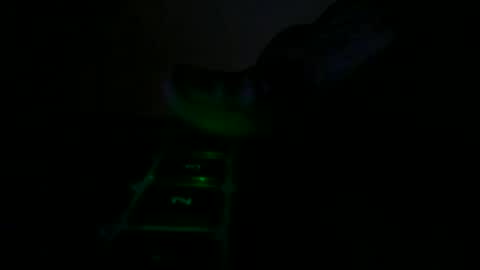 Snapshot of luvdezire chatting on October 21, 2025, 9:04 pm Peter Jacksone online show from October 21, 2025, 9:04 pm