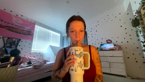 luvkendal online show from October 15, 2025, 9:26 pm