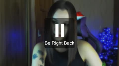 Snapshot of luvmeeow chatting on December 11, 2024, 6:25 am Ann  online show from December 11, 2024, 6:25 am