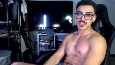 Snapshot of luvrboy77 chatting on June 27, 2026, 5:12 am luvrboy77 online show from June 27, 2026, 5:12 am