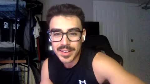 Snapshot of luvrboy77 chatting on June 29, 2026, 5:25 am luvrboy77 online show from June 29, 2026, 5:25 am