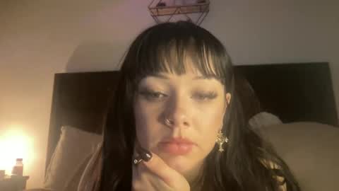 luvursdestiny online show from February 4, 2025, 4:15 am