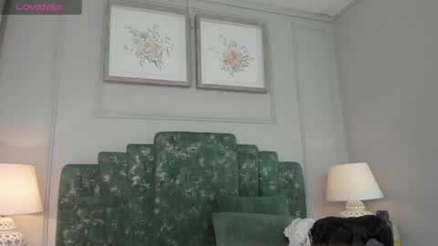 lux_bitchx online show from June 7, 2026, 2:48 am