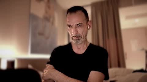 Snapshot of lux_dei chatting on November 6, 2025, 8:32 pm Im a - CAMGUY YOU LIKE to FUCK online show from November 6, 2025, 8:32 pm