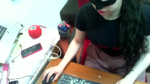 luxdasilva online show from May 9, 2026, 2:44 pm