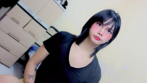 luxe_brat online show from July 31, 2026, 7:52 am