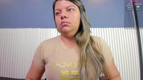 Snapshot of luxemilf chatting on October 10, 2025, 11:09 am Luxe3 online show from October 10, 2025, 11:09 am