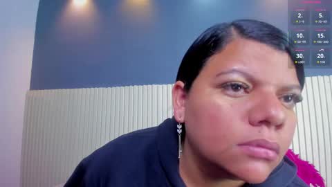 Snapshot of luxemilf chatting on October 23, 2025, 11:09 am Luxe3 online show from October 23, 2025, 11:09 am