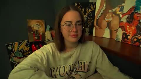 Snapshot of luxie_queen chatting on April 23, 2026, 2:30 pm Katie online show from April 23, 2026, 2:30 pm