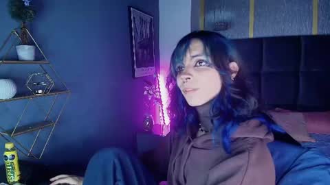 Luxiel 3 online show from June 23, 2026, 8:07 pm