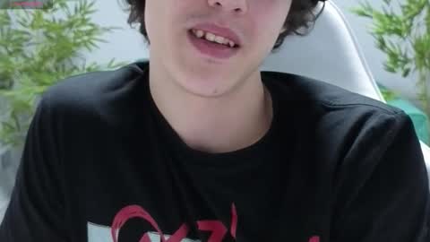 luxraen online show from February 2, 2026, 8:57 am