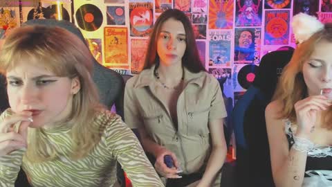 Ray online show from January 21, 2025, 9:04 pm