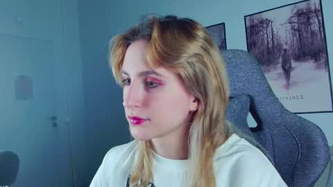 Ray online show from February 22, 2025, 6:08 pm