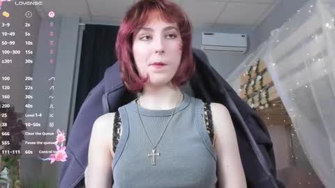 Snapshot of luxrayi chatting on March 13, 2026, 9:05 am Ray online show from March 13, 2026, 9:05 am