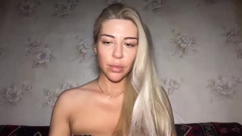 Snapshot of luxsonyastar chatting on July 28, 2026, 7:50 pm LuxSonyaStar online show from July 28, 2026, 7:50 pm