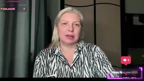 Luxury White online show from January 26, 2025, 5:55 pm