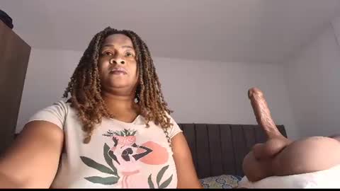 Snapshot of luxy_benet chatting on July 13, 2026, 11:13 am Big Benet online show from July 13, 2026, 11:13 am