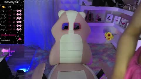 Luz online show from February 8, 2025, 1:54 am