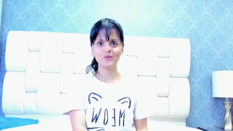 Snapshot of luz_mia1 chatting on January 8, 2026, 11:01 am Luz online show from January 8, 2026, 11:01 am