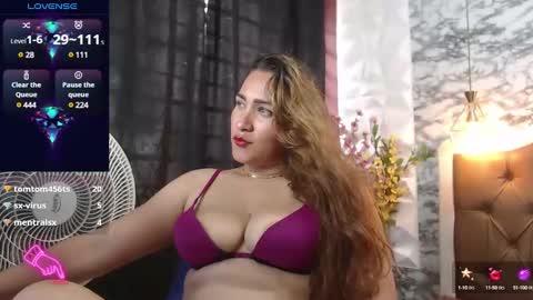 lucy online show from February 5, 2025, 9:50 pm