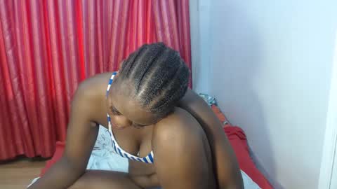 LWANDLE17 online show from January 12, 2025, 10:23 am