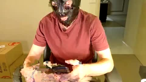 Snapshot of lxgxnd99 chatting on April 2, 2026, 9:40 am lxgxnd99 online show from April 2, 2026, 9:40 am