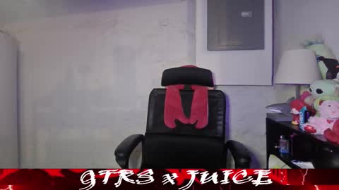 Snapshot of lxrdhxkvgemvsterjuice chatting on February 16, 2026, 4:03 pm lxrdhxkvgemvsterjuice online show from February 16, 2026, 4:03 pm