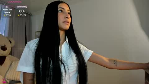 lya_brown online show from May 14, 2026, 11:28 am