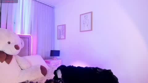 lya_brown online show from June 20, 2026, 11:57 am
