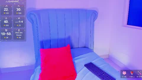 LYA DUBOIS  online show from June 14, 2026, 2:24 am