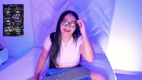 Snapshot of lya_dubois_ chatting on July 23, 2026, 11:35 pm LYA DUBOIS online show from July 23, 2026, 11:35 pm