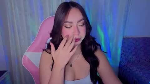 Snapshot of lya_levine chatting on March 7, 2026, 2:41 am Lya online show from March 7, 2026, 2:41 am