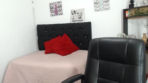 lyam_ebony online show from February 6, 2026, 9:40 pm