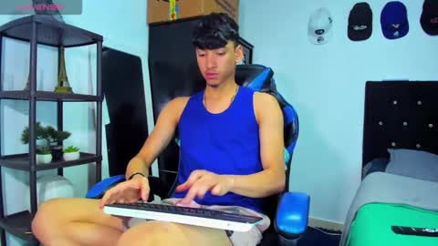 Snapshot of lyam_russo chatting on June 9, 2026, 9:10 am Lyam online show from June 9, 2026, 9:10 am