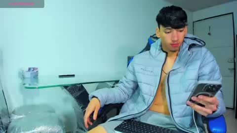 Snapshot of lyam_russo chatting on June 15, 2026, 9:11 am Lyam online show from June 15, 2026, 9:11 am