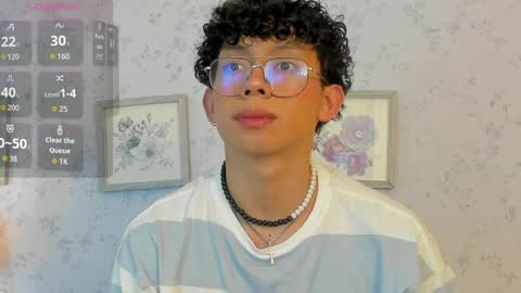 Snapshot of lyan_twink chatting on April 3, 2026, 8:07 pm Lyan online show from April 3, 2026, 8:07 pm