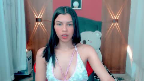lyanamerry03 online show from December 11, 2024, 7:57 pm