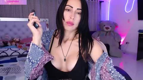 Snapshot of lyann_ chatting on October 7, 2025, 2:53 am Lyann online show from October 7, 2025, 2:53 am