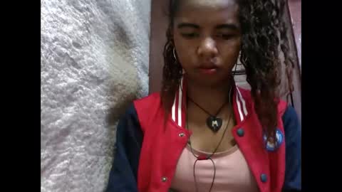 Lydiah online show from September 10, 2025, 5:02 pm