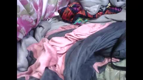 Lydiah online show from October 21, 2025, 2:56 am