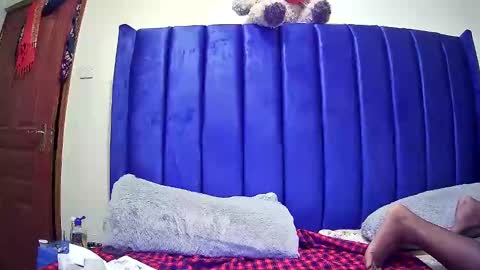 lydizac online show from February 2, 2025, 2:13 pm