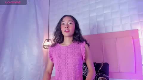 Lyhana Lee online show from March 2, 2025, 4:42 pm