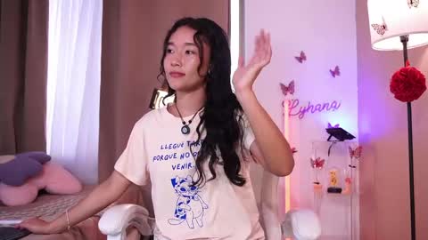 Lyhana Lee online show from May 9, 2026, 2:44 pm