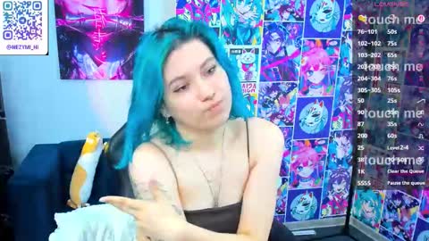 Lyla online show from September 16, 2025, 2:12 am