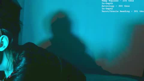 Snapshot of lylacdoll chatting on February 4, 2026, 1:44 am LylacDoll online show from February 4, 2026, 1:44 am